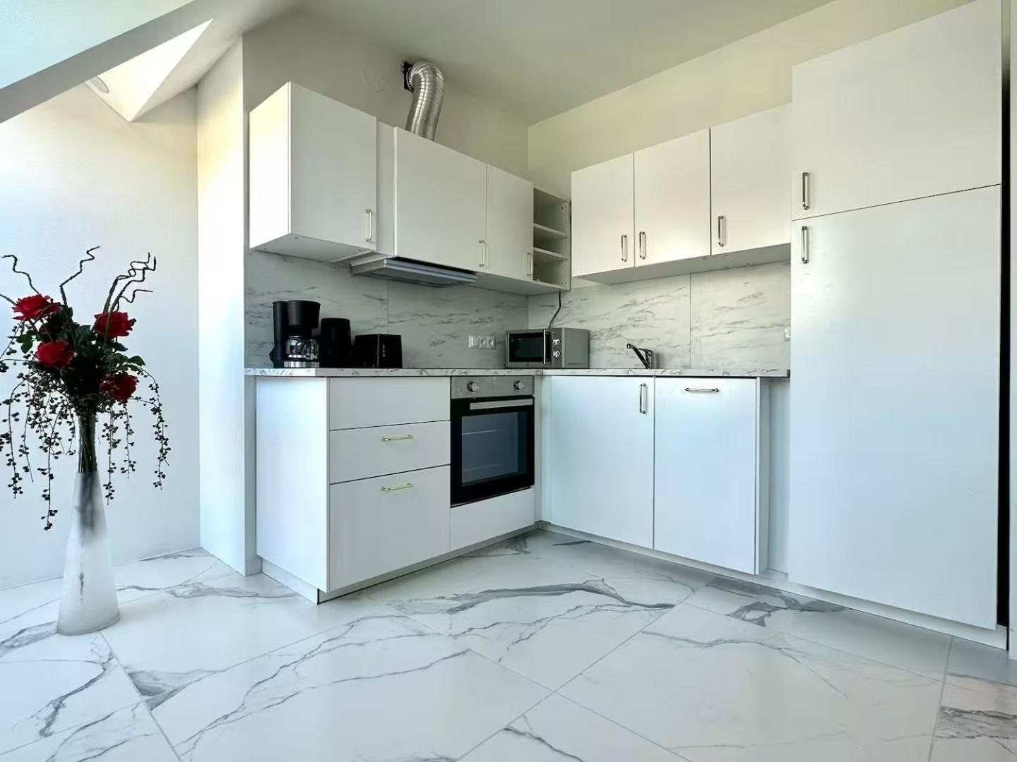 Apartment Close To Augarten I 5 Minutes To Metro, Bus And Train I Wifi I Very